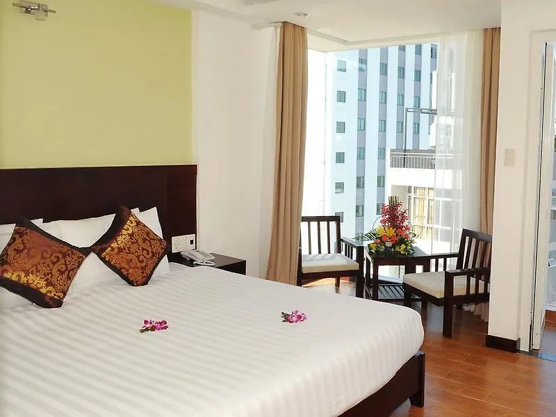 Dragon Sea Hotel Da Nang 3*,
